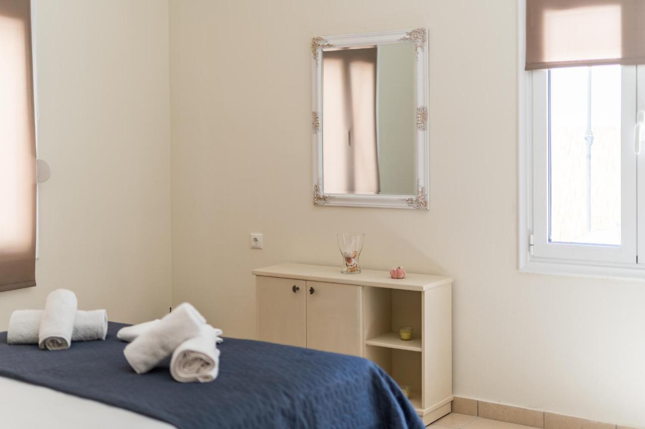 Stylish Central Renovated Apartment Iraklion Buitenkant foto
