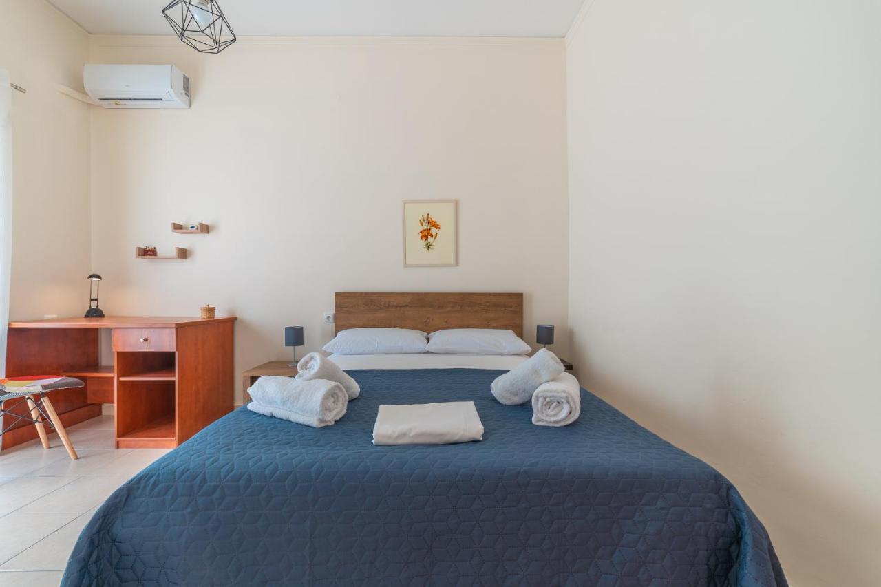Stylish Central Renovated Apartment Iraklion Buitenkant foto